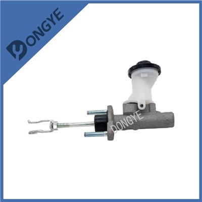 Ei - jama siduri põhisilinder 31420-Ok030 Toyot Hilux Wii pikap \\ Toyot Fortuner